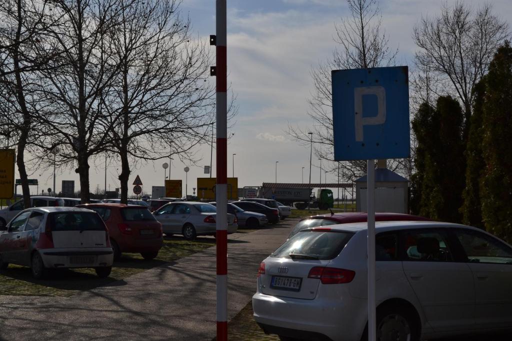 Motel Citadela 023 Zrenjanin Bagian luar foto